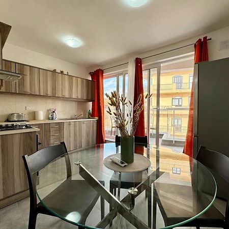 Mive-Delux Three Bedroom Apartment In Marsaskala Εξωτερικό φωτογραφία
